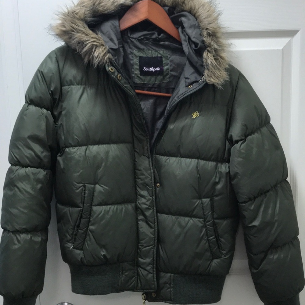 Southpole. Puffer Jacket. Faux fur hood. Size M.
